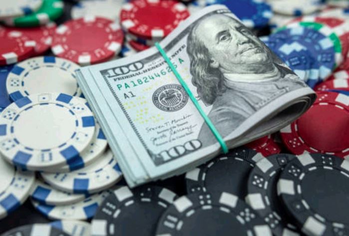 Exploring the Pros and Cons of Bank Wire Transfers for Online Casino Payments